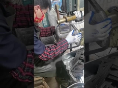 두께 0.3-2.5mm을 위한 50-200a 전기적 스폿 용접기 기계